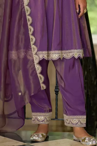 Women Ethnic Motifs Embroidered Regular Kurta with Trousers & With Dupatta