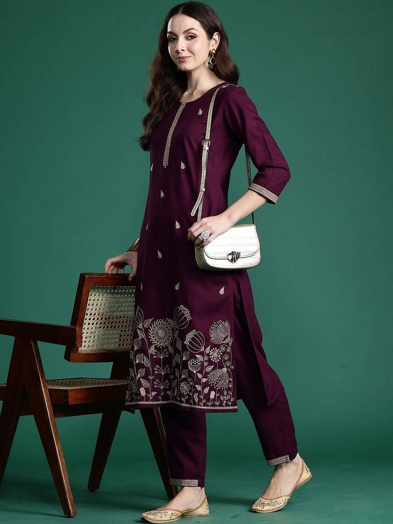 Women Floral Embroidered Regular Thread Work Kurta with Trousers