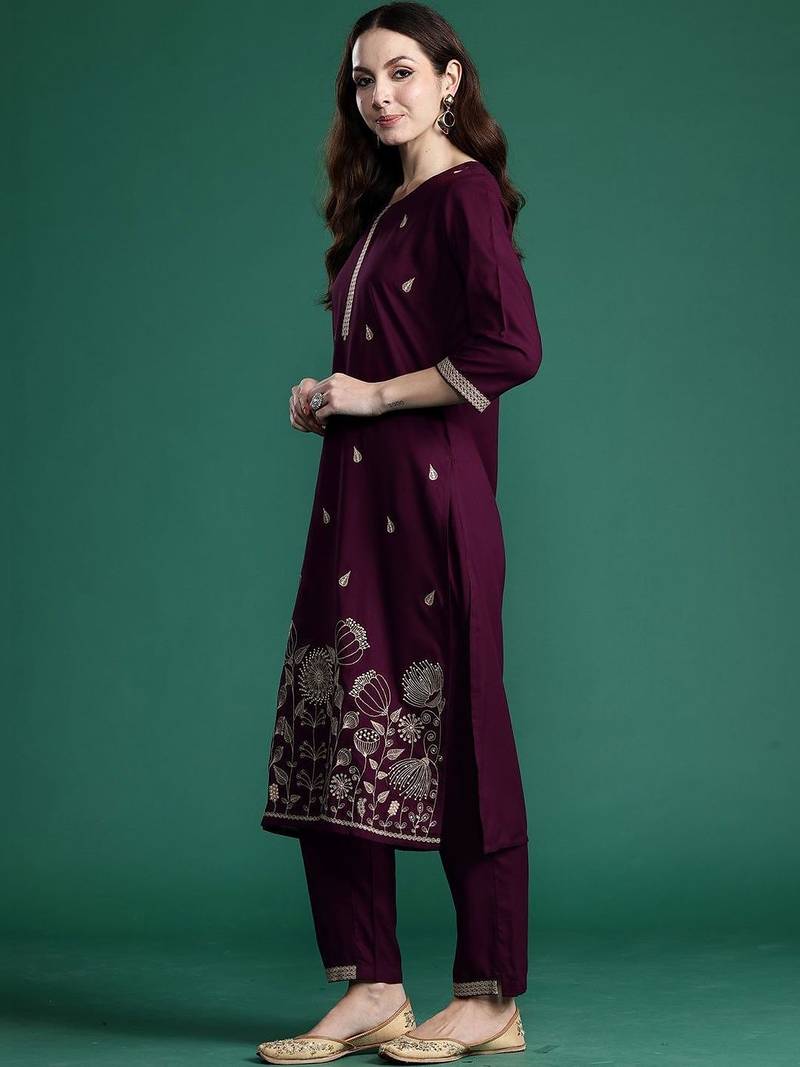 Women Floral Embroidered Regular Thread Work Kurta with Trousers