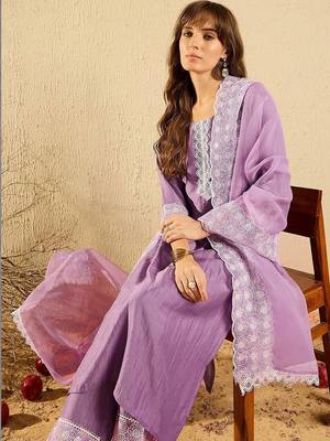 Women Regular Chikankari Kurta with Trousers & With Dupatta 2
