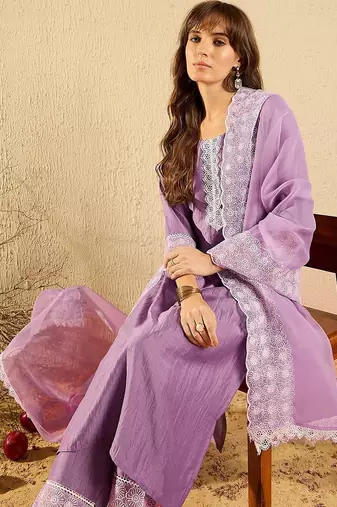 Women Regular Chikankari Kurta with Trousers & With Dupatta