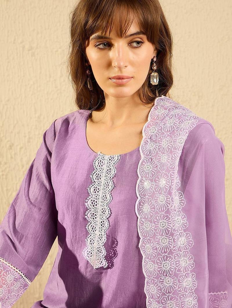 Women Regular Chikankari Kurta with Trousers & With Dupatta