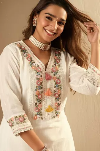 Women Floral Embroidered Regular Mirror Work Pure Cotton Kurta with Trousers & With Dupatta