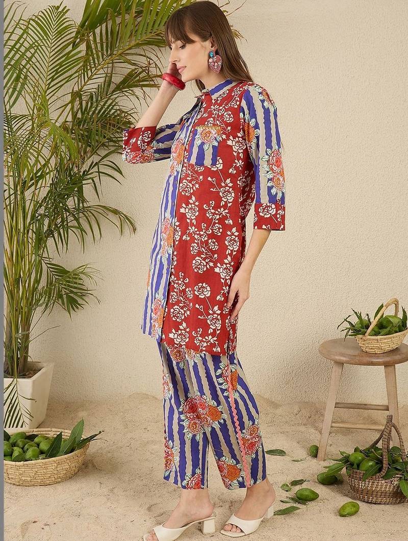 Women Floral Printed Regular Pure Cotton Kurta with Trousers