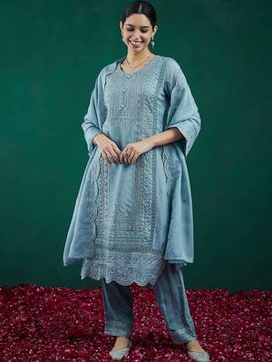 Women Ethnic Motifs Embroidered Regular Thread Work Kurta with Trousers & With Dupatta 1