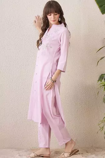 Women Floral Embroidered Regular Thread Work Pure Cotton Kurta with Trousers