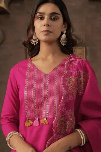 Women Ethnic Motifs Embroidered Regular Thread Work Pure Cotton Kurta with Trousers & With Dupatta