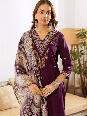 Women Ethnic Motifs Embroidered Regular Thread Work Kurta with Palazzos & With Dupatta 4
