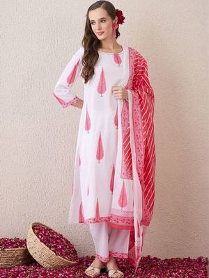 Women Ethnic Motifs Printed Regular Pure Cotton Kurta with Trousers & With Dupatta 1