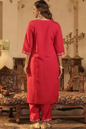 Women Floral Embroidered Regular Sequinned Kurta with Trousers & With Dupatta