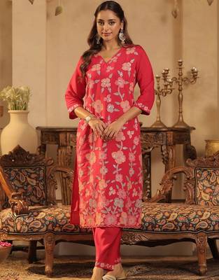 Women Floral Embroidered Regular Sequinned Kurta with Trousers & With Dupatta 6