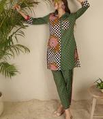 Women Printed Regular Pure Cotton Kurta with Trousers