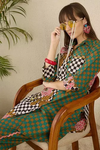 Women Printed Regular Pure Cotton Kurta with Trousers