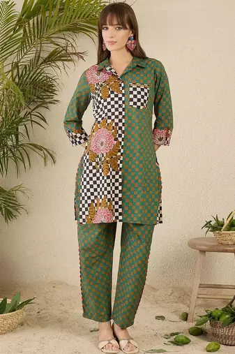 Women Printed Regular Pure Cotton Kurta with Trousers