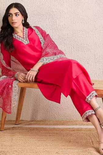 Women Ethnic Motifs Regular Thread Work Kurta with Trousers & With Dupatta