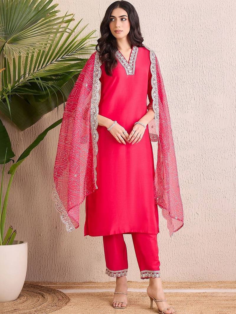 Women Ethnic Motifs Regular Thread Work Kurta with Trousers & With Dupatta