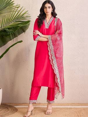Women Ethnic Motifs Regular Thread Work Kurta with Trousers & With Dupatta 5