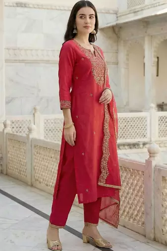 Women Ethnic Motifs Embroidered Regular Liva Kurta with Trousers & With Dupatta