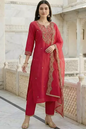 Women Ethnic Motifs Embroidered Regular Liva Kurta with Trousers & With Dupatta