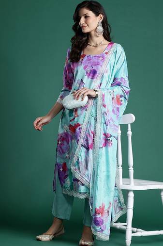 Women Floral Printed Regular Kurta with Trousers & With Dupatta