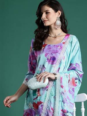 Women Floral Printed Regular Kurta with Trousers & With Dupatta 2