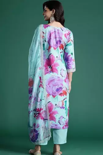 Women Floral Printed Regular Kurta with Trousers & With Dupatta