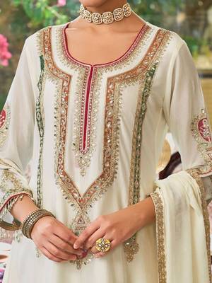 Women Ethnic Motifs Embroidered Regular Mirror Work Kurta with Palazzos & With Dupatta 4