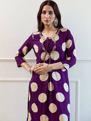 Women Printed Regular Thread Work Kurta with Palazzos 5