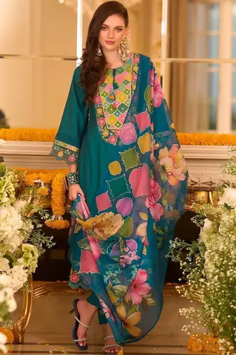 Women Floral Embroidered Regular Mirror Work Kurta with Trousers & With Dupatta