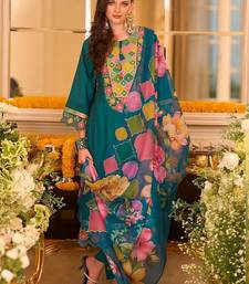 Women Floral Embroidered Regular Mirror Work Kurta with Trousers & With Dupatta