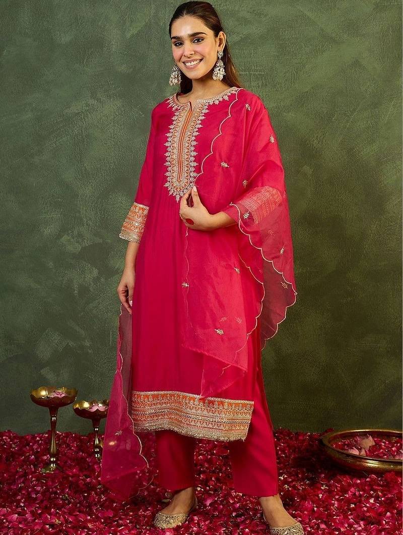 Women Ethnic Motifs Embroidered Regular Kurta with Trousers & With Dupatta