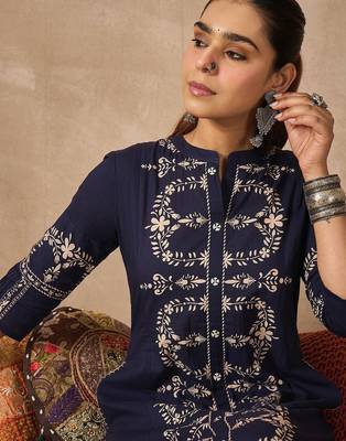 Women Ethnic Motifs Printed Regular Pure Cotton Kurta with Trousers 2