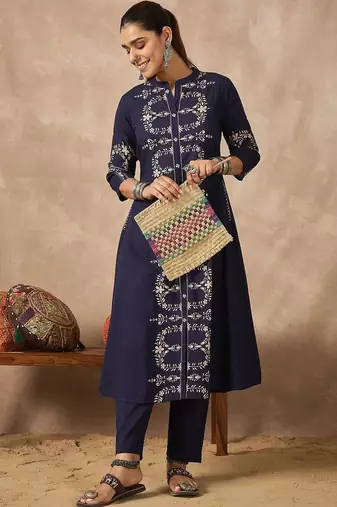 Women Ethnic Motifs Printed Regular Pure Cotton Kurta with Trousers