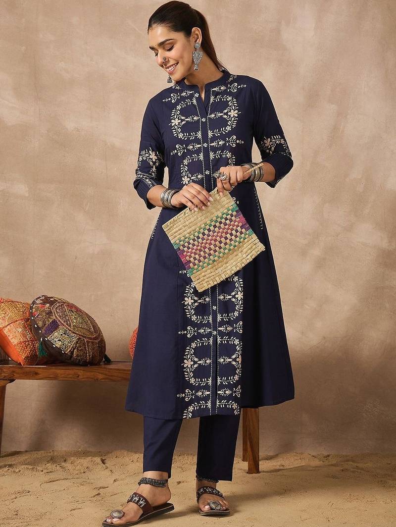 Women Ethnic Motifs Printed Regular Pure Cotton Kurta with Trousers