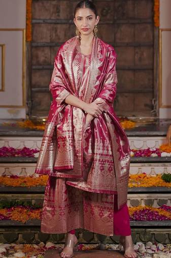 Women Ethnic Motifs Regular Kurta with Trousers & With Dupatta