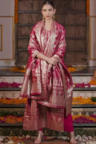 Women Ethnic Motifs Regular Kurta with Trousers & With Dupatta