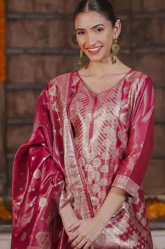 Women Ethnic Motifs Regular Kurta with Trousers & With Dupatta
