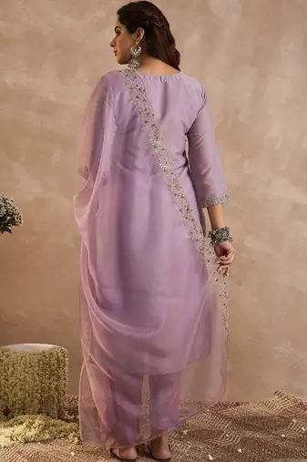 Women Paisley Embroidered Regular Liva Kurta with Trousers & With Dupatta