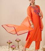 Women Ethnic Motifs Embroidered Regular Mirror Work Liva Kurta with Trousers & With Dupatta