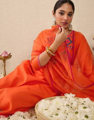 Women Ethnic Motifs Embroidered Regular Mirror Work Liva Kurta with Trousers & With Dupatta 2