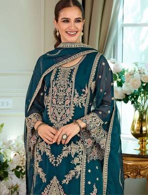 Women Ethnic Motifs Embroidered Regular Kurta with Trousers & With Dupatta 3
