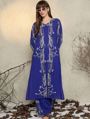 Women Printed Regular Beads and Stones Kurta with Palazzos 1