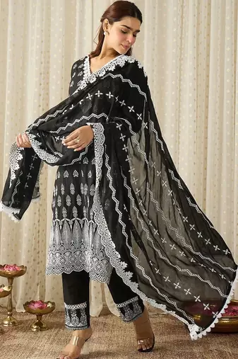 Women Ethnic Motifs Embroidered Regular Thread Work Pure Cotton Kurta with Trousers & With Dupatta