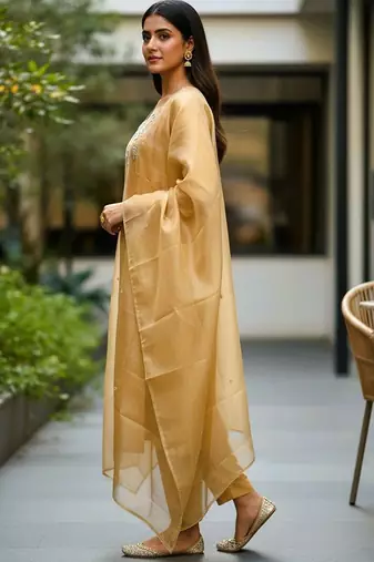 Women Ethnic Motifs Embroidered Regular Sequinned Kurta with Trousers & With Dupatta