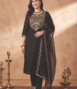 Women Floral Embroidered Regular Thread Work Kurta with Trousers & With Dupatta