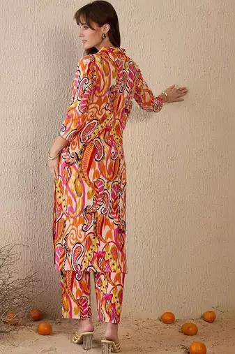 Women Paisley Printed Panelled Pure Cotton Kurta with Trousers