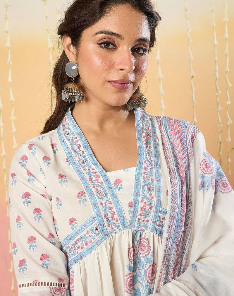 Women Floral Printed Regular Mirror Work Pure Cotton Kurta with Palazzos & With Dupatta