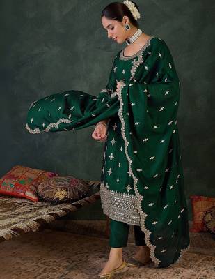 Women Ethnic Motifs Embroidered Regular Sequinned Kurta with Trousers & With Dupatta 1