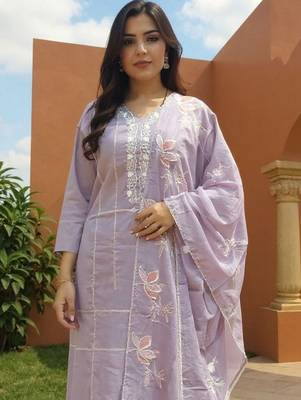 Women Floral Embroidered Regular Sequinned Pure Cotton Kurta with Trousers & With Dupatta 4