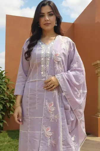 Women Floral Embroidered Regular Sequinned Pure Cotton Kurta with Trousers & With Dupatta